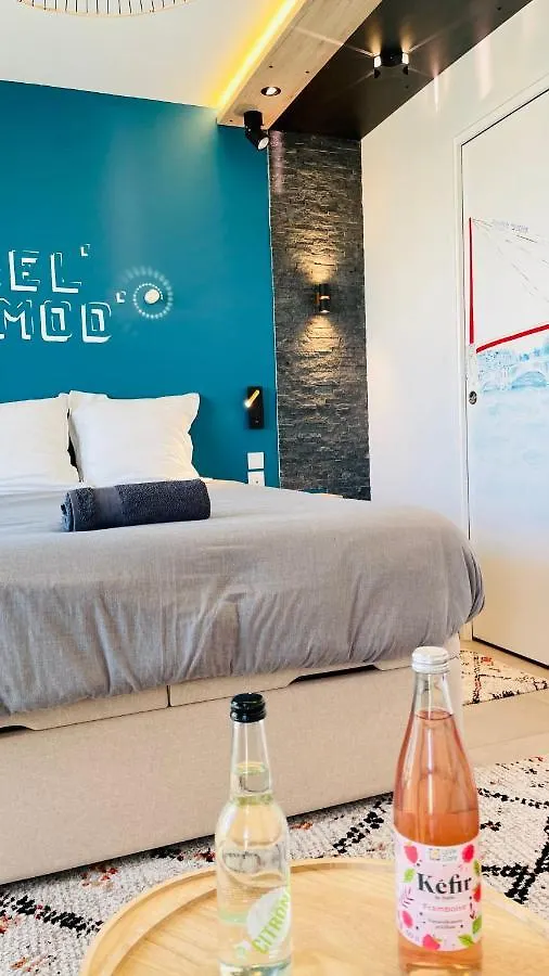Studio Bel Mod Mont D'Or - Belvedere Moderne Lyon 0*,  França